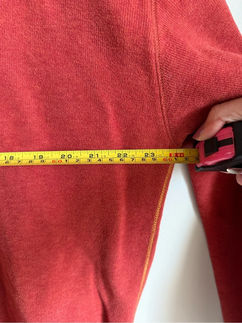 Tommy Bahama Men's Fliprider Abaco reversible V-Neck Sweater Fox Red